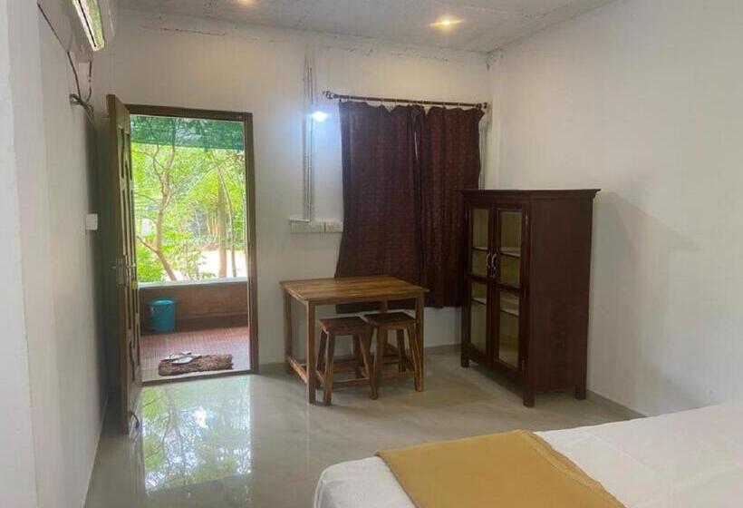 اتاق استاندارد با بالکن, Star Gaze Resort