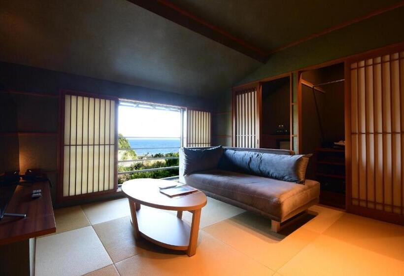 Dört Kişilik Delüks Oda, 鵜原館  Ubarakan