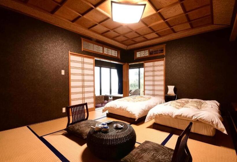 Dört Kişilik Lüks Oda, 鵜原館  Ubarakan