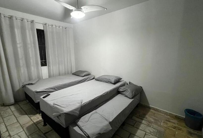 Номер Стандарт Трехместный, Sossai Hostel