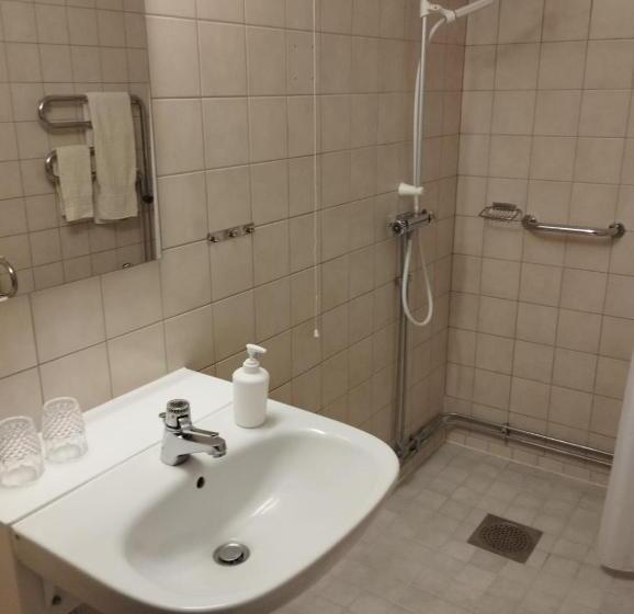 חדר סטנדרט, Birgittagården   Gästhem   Birgittasystrarna