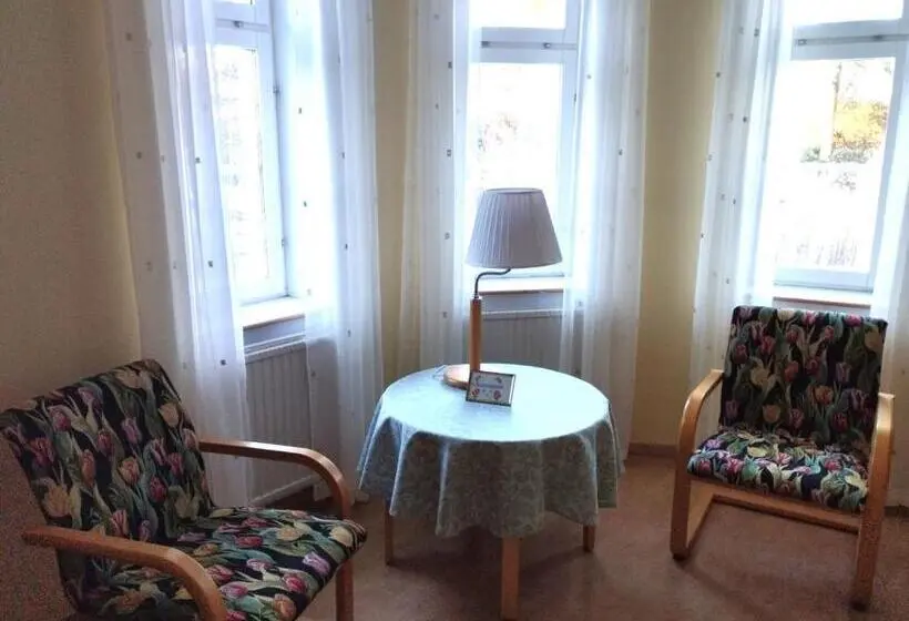 スタンダードルーム, Birgittagården   Gästhem   Birgittasystrarna