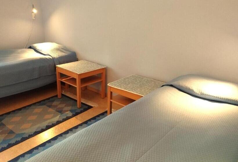 חדר סטנדרט, Birgittagården   Gästhem   Birgittasystrarna