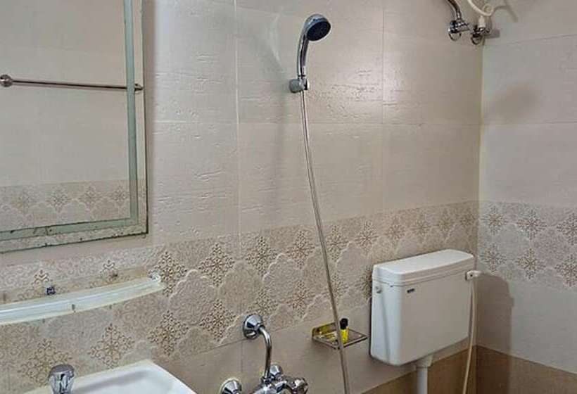 Deluxe Rum, Fabhotel Ekamra Greens By Y Hotels