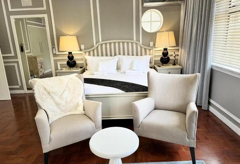 キングサイズベッドのエクゼクティブルーム, C Est La Vie Boutique