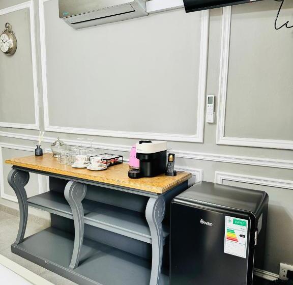 プレミアムルーム, C Est La Vie Boutique