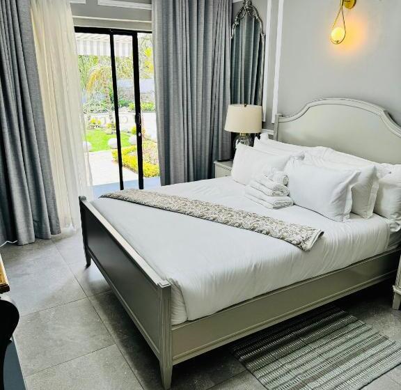 プレミアムルーム, C Est La Vie Boutique