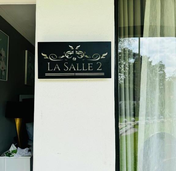 コンフォートルーム, C Est La Vie Boutique