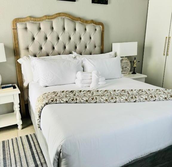 プレミアムルーム, C Est La Vie Boutique