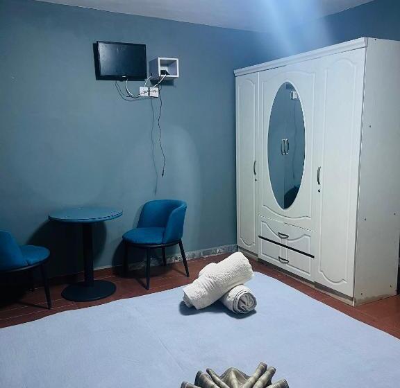 اتاق استاندارد, Is’mi