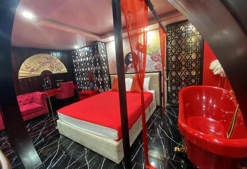 سوییت لوکس, Oyo 1214 Hoang Gia Athena
