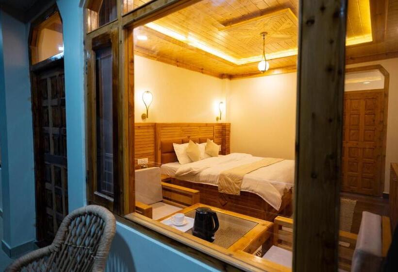 스탠다드 룸 산 전망, Stay On The Clouds