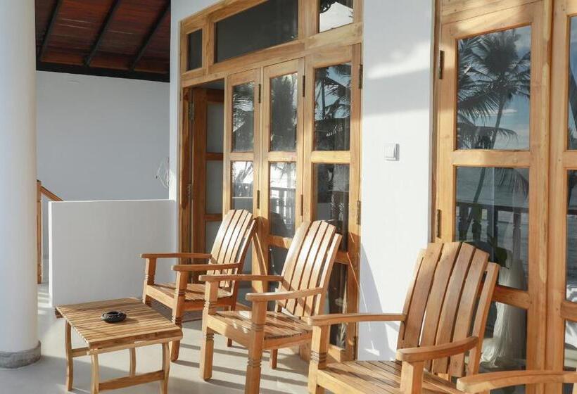 غرفة عائلية, Villa Emmanuel