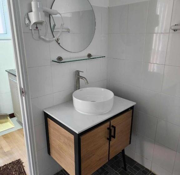 Quarto standard, Baan Sabaijai Viking Home