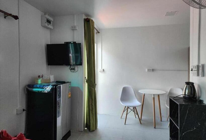 Quarto standard, Baan Sabaijai Viking Home