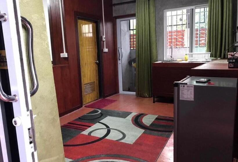 Quarto Basic, Baan Sabaijai Viking Home