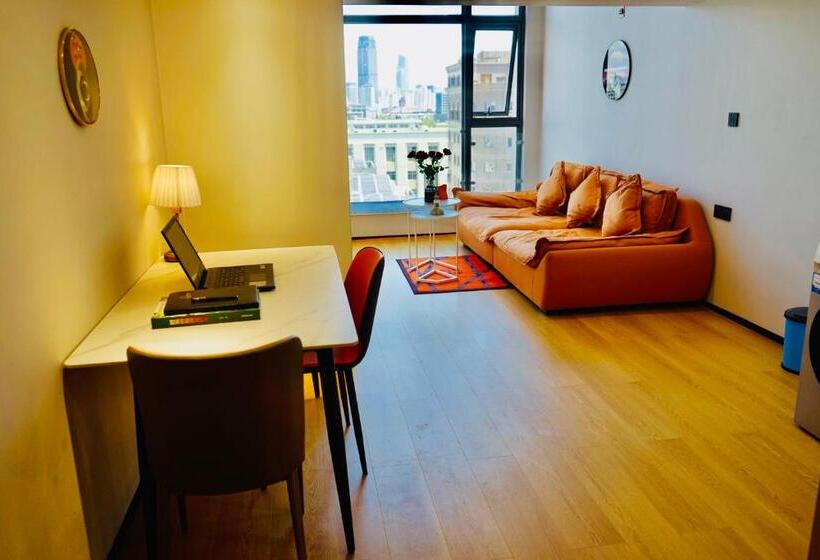 اتاق لوکس, Kunming Dianchi Mideel International Apartment   South Asian Style Fuhai Metro