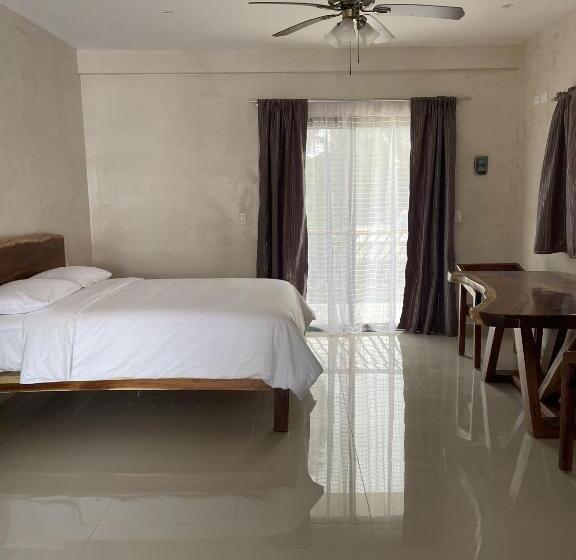 סוויטה, Mexhe Hotel El Cuyo