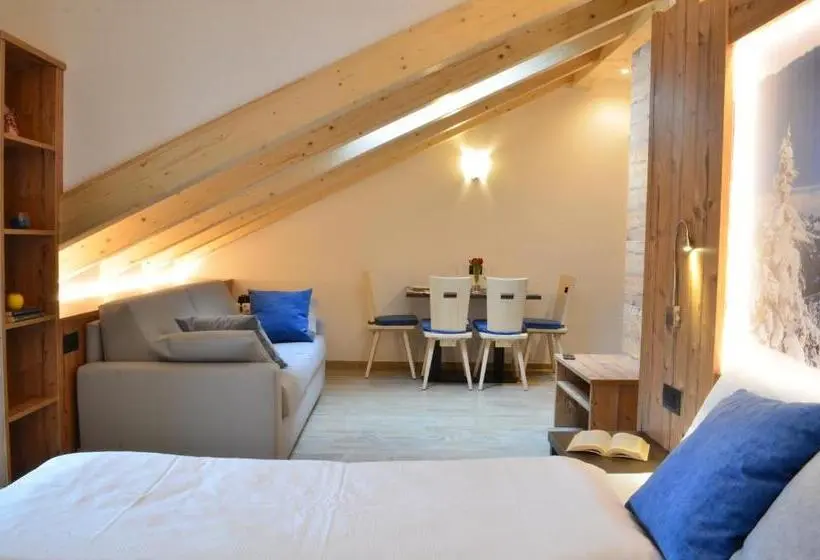 バルコニー付スタンダード4ベッドルーム, Aria Alpina Guest House Affittacamere