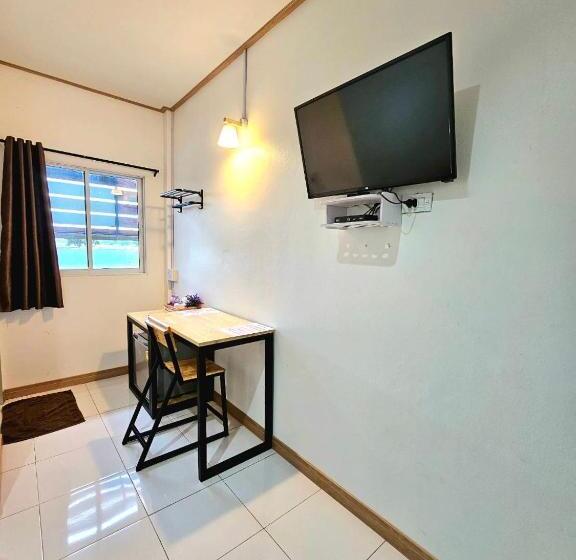 Номер Deluxe, Pop Inn