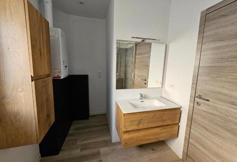 复式房间, Appart Hôtel Trazegnies