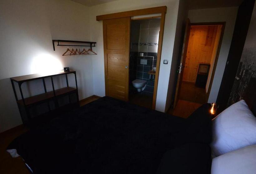 חדר סטנדרט, La Flémingîte