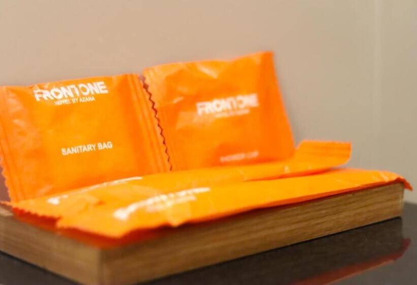 Номер Deluxe, Front One Hotel Gombong