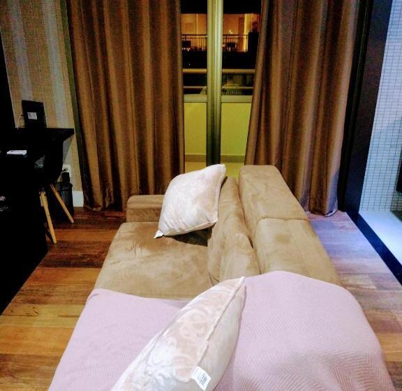 استودیوی استاندارد, Granestanconfor Veranda Berrini Master Deluxe First Class Black Edition Studio By Luxxor