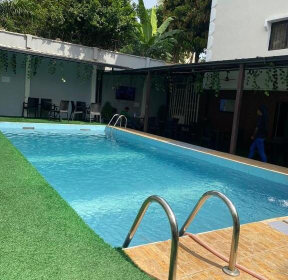 اتاق لوکس یک تخته, Chateau De La Ray