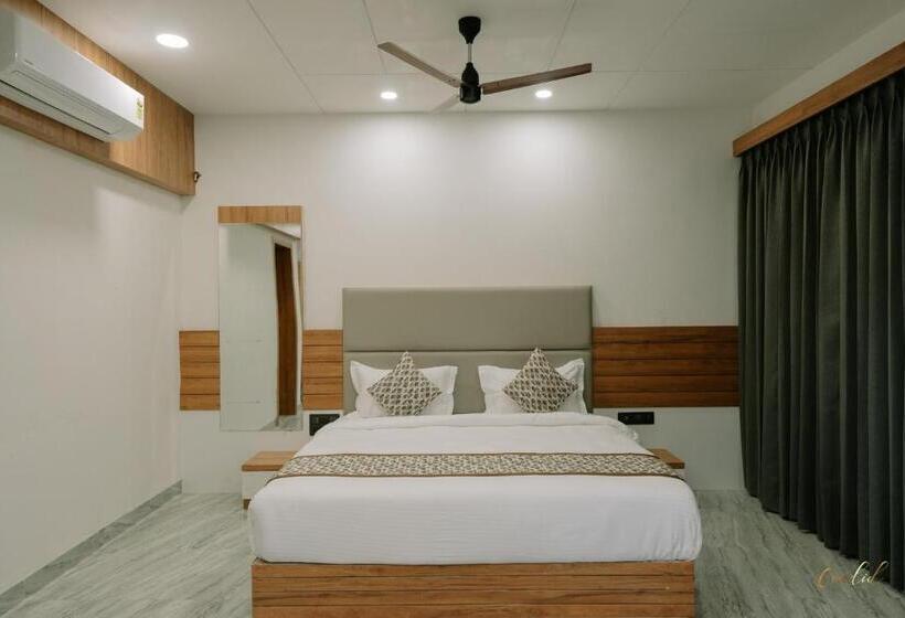Номер Deluxe, Daksh Eden Greenz  A Luxury Resort In Sasan Gir
