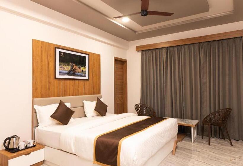 Номер Deluxe, Daksh Eden Greenz  A Luxury Resort In Sasan Gir