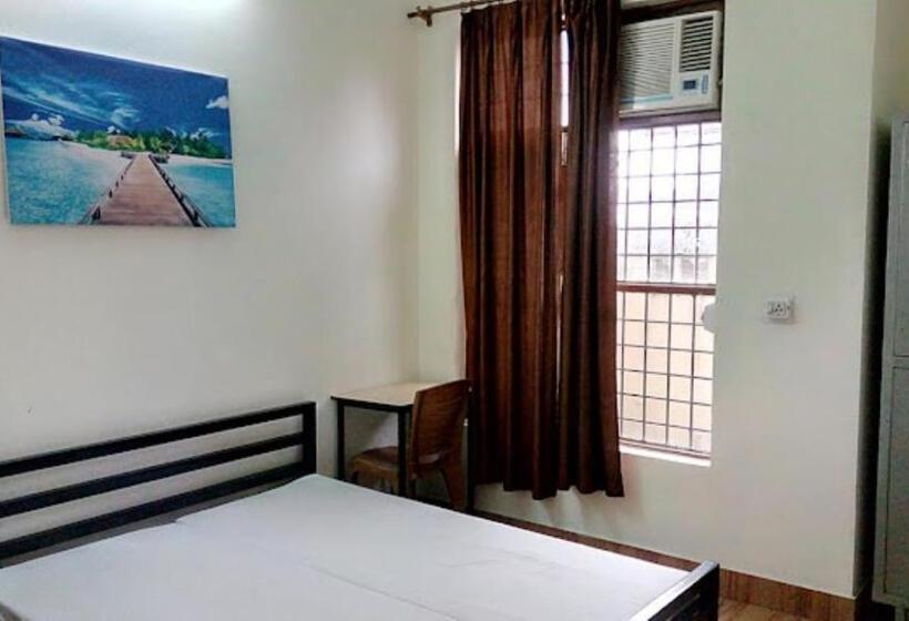 스탠다드 룸, Del