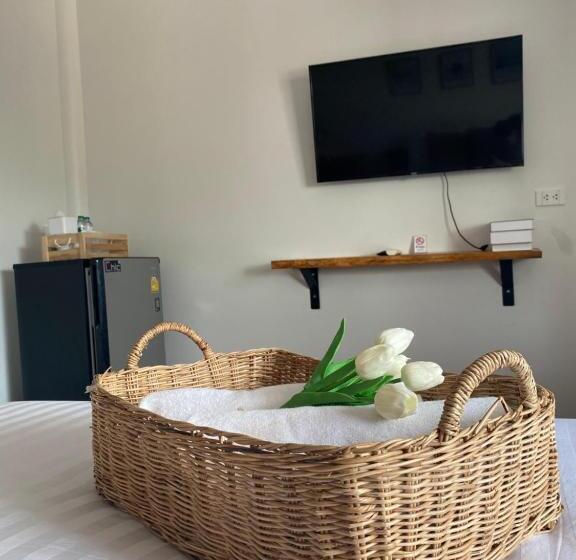 خانه 1 خوابه, The O Room