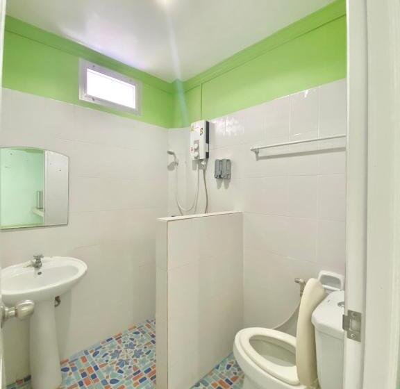 اتاق لوکس, The O Room