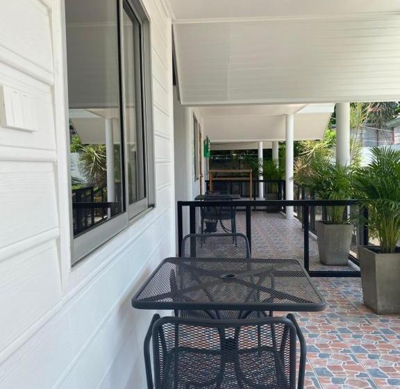 خانه 1 خوابه, The O Room