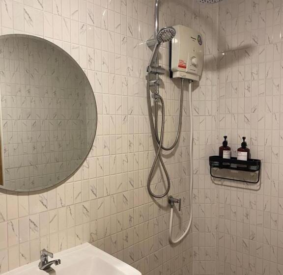 خانه 1 خوابه, The O Room