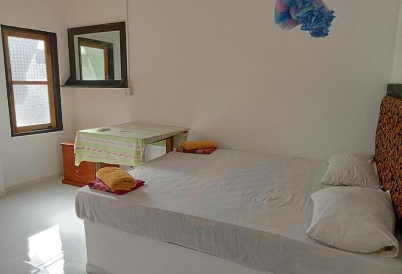 スタンダードルーム, Wild Animal Viewpoint Udawalwe