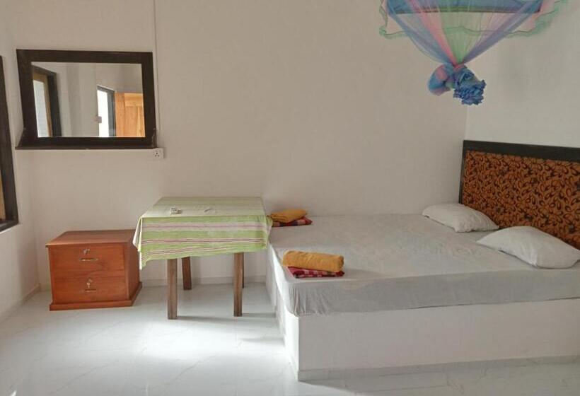 スタンダードルーム, Wild Animal Viewpoint Udawalwe