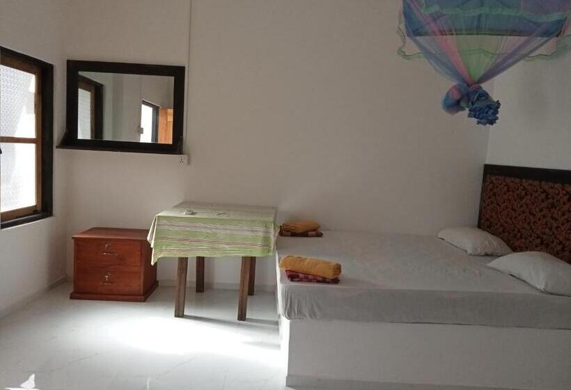 スタンダードルーム, Wild Animal Viewpoint Udawalwe