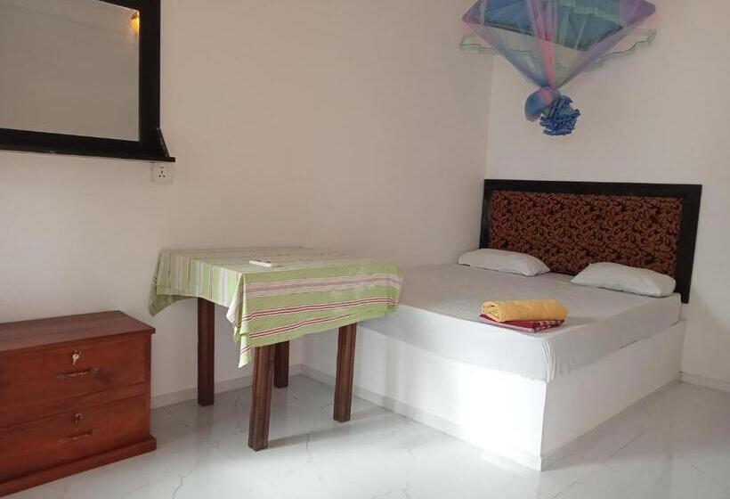 スタンダードルーム, Wild Animal Viewpoint Udawalwe