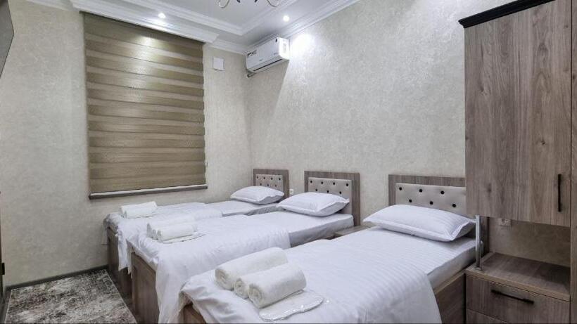 غرفة قياسية ثلاثية, Yasmin