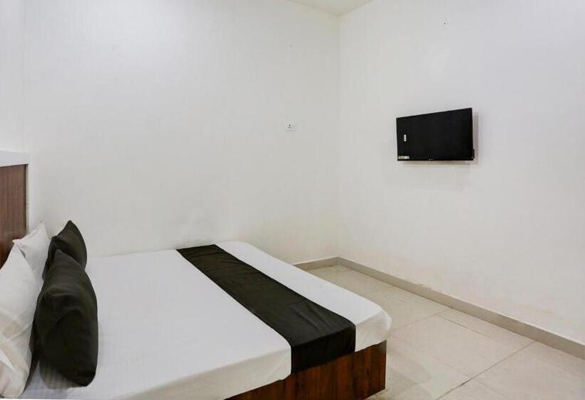 Quarto Triplo Clássico, Oyo Hotel Rajhans