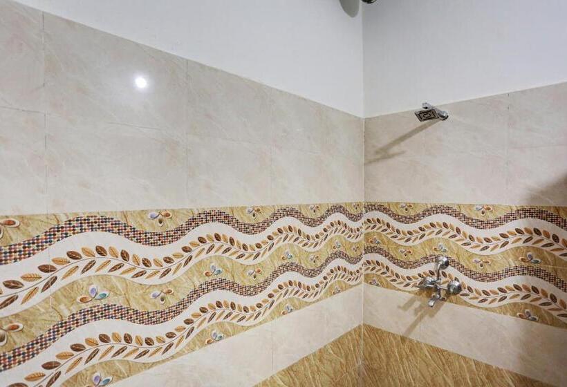 Quarto Triplo Clássico, Oyo Hotel Rajhans