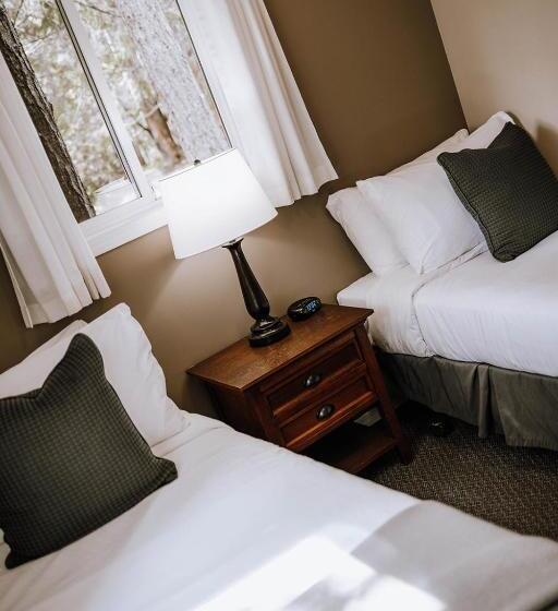 ویلای استاندارد با چشم‌انداز باغ, Page S Resort & Marina
