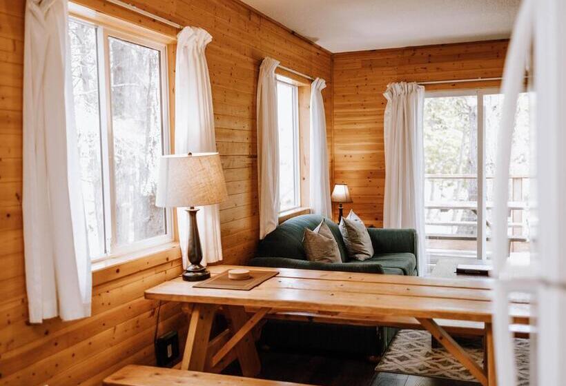 בונגלו סטנדרט עם נוף לגינה, Page S Resort & Marina