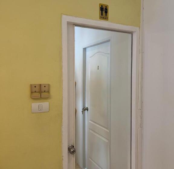 חדר סטנדרט נוף להרים, Petunya Phuket Guest House