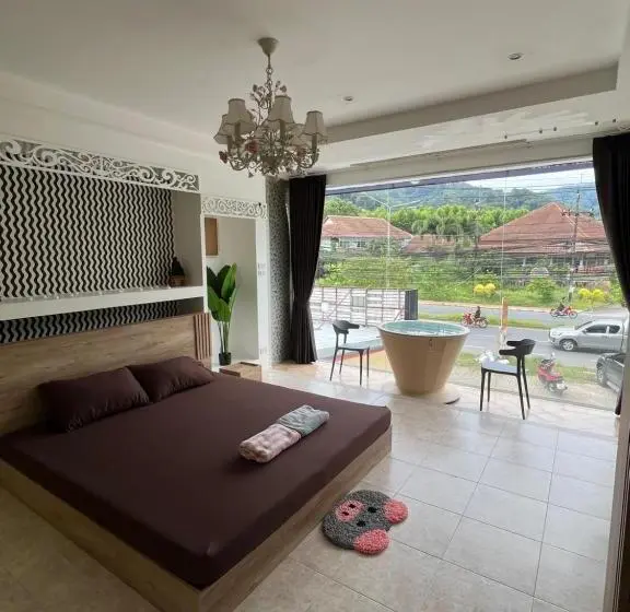 マウンテンビュースタンダードルーム, Petunya Phuket Guest House