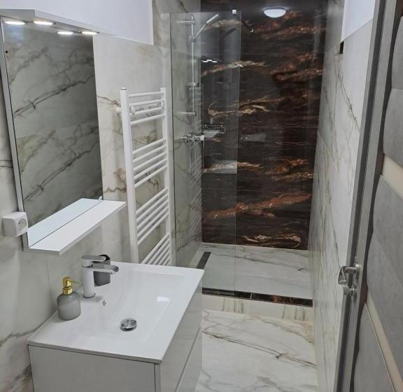 اتاق استاندارد با چشم‌انداز کوهستان, Villa Fabian Râșnov