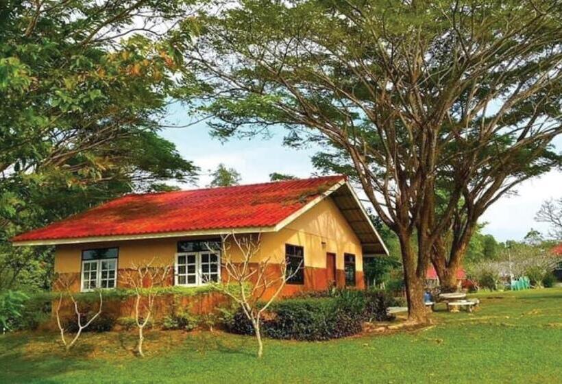 غرفة عائلية, Viewsuay Farsai Wangnamkaew