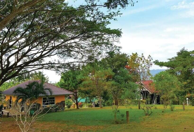 غرفة عائلية, Viewsuay Farsai Wangnamkaew